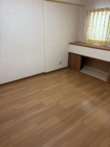 残置物(布団、トラベルバッグなど)撤去後