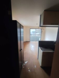 1Rの居室　残置物撤去後。